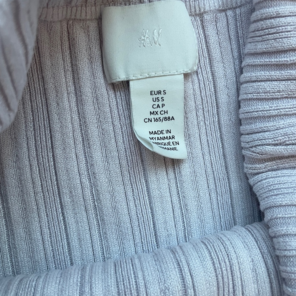 H&M Lavender Ribbed Knit Accessory - Picture 4 of 4